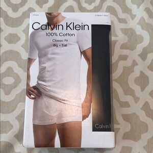 Calvin Klein Men’s White Cotton V-Neck Tee & Brief Set Size L
